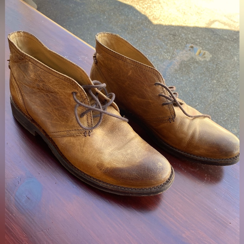 Men’s Frye chukka boots 8.5